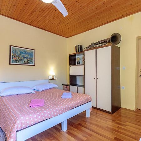 Rooms Nela Hum Εξωτερικό φωτογραφία